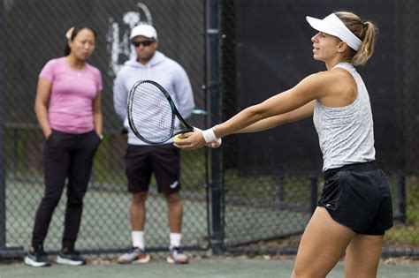 Women’s tennis tour program provides education, exposure for female coaches